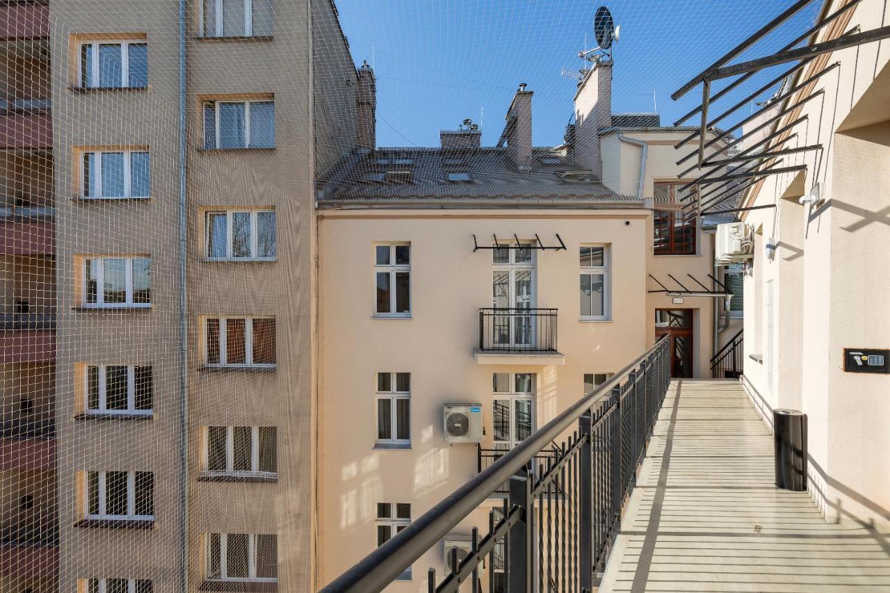 Two-Bedroom Apartment,730003555:JPEG